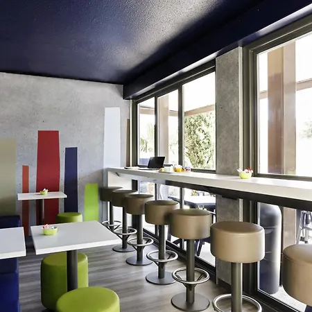 호텔 Ibis Budget Aix En Provence Est Le Canet 메이헤이유