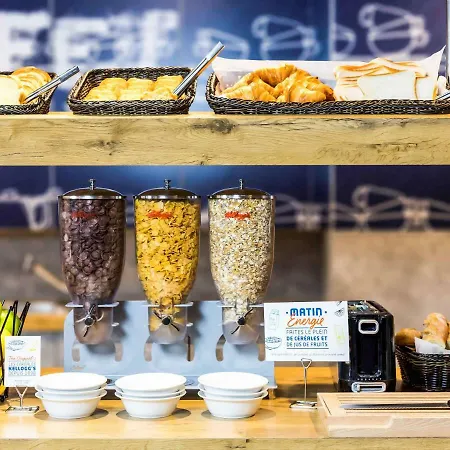 Ibis Budget Aix En Provence Est Le Canet 메이헤이유